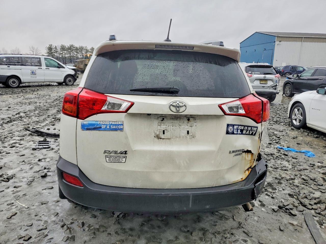 2014 Toyota Rav4 Limited White vin: JTMDFREV5ED050501