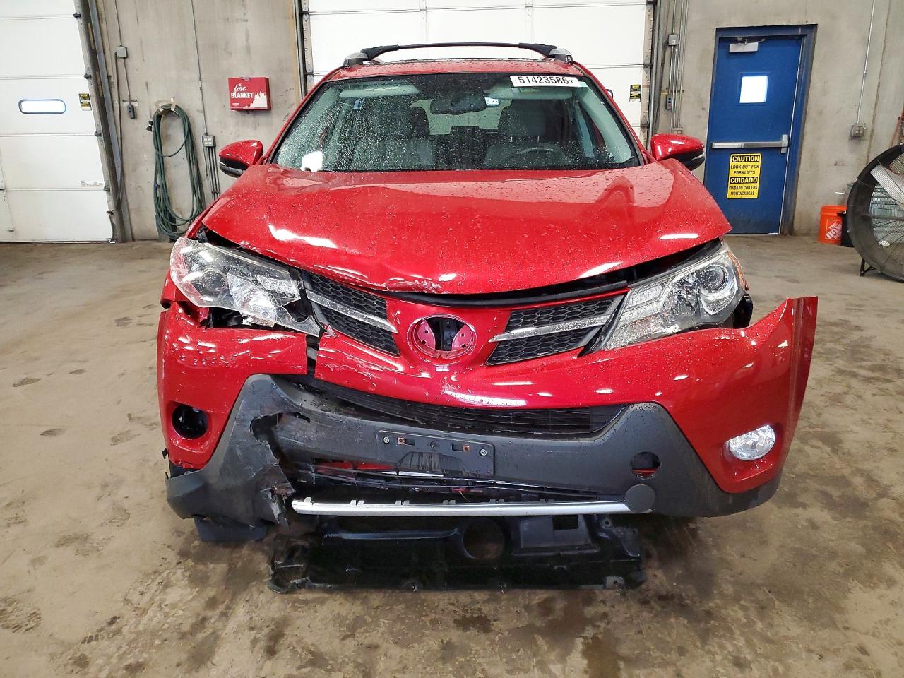 2014 Toyota Rav4 Limited Red vin: JTMDFREV5ED081263