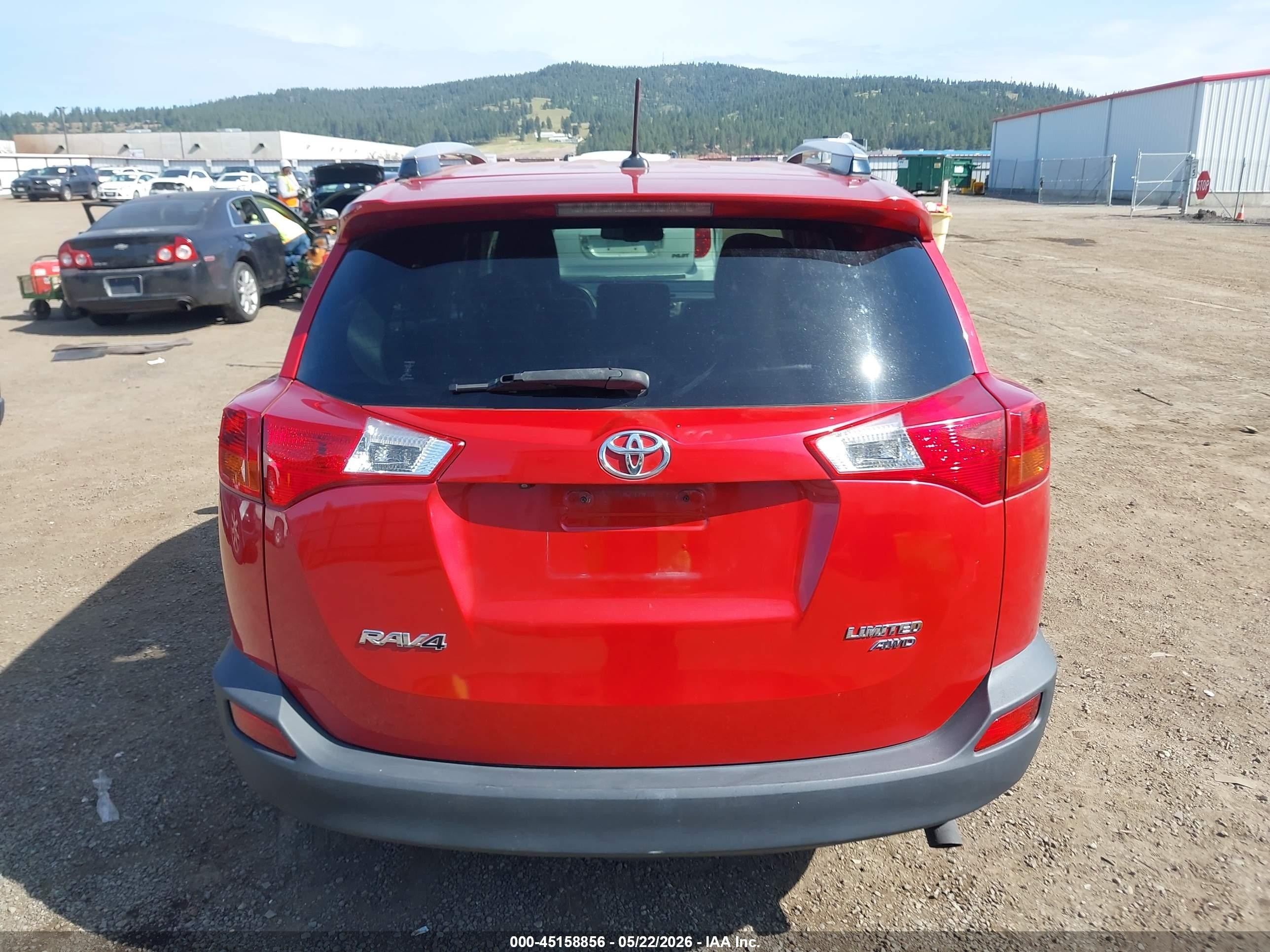 2015 Toyota Rav4 Limited Red vin: JTMDFREV5FD144038