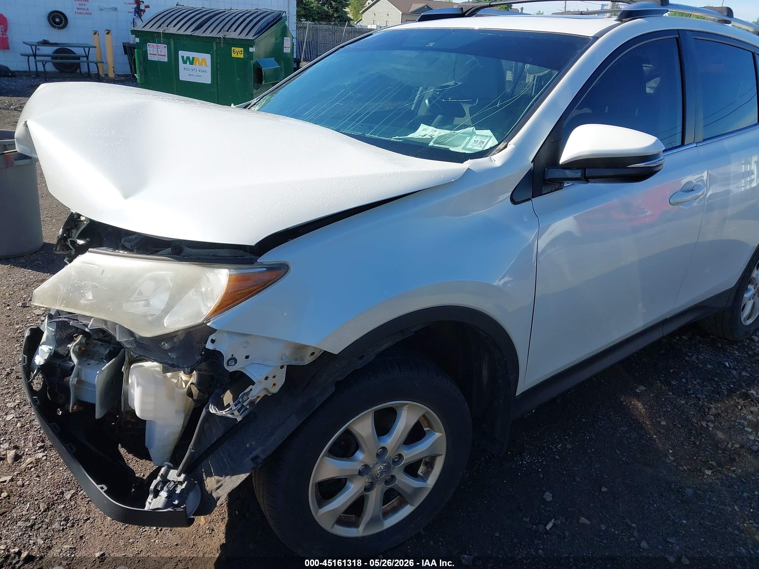 2015 Toyota Rav4 Limited White vin: JTMDFREV5FJ034639