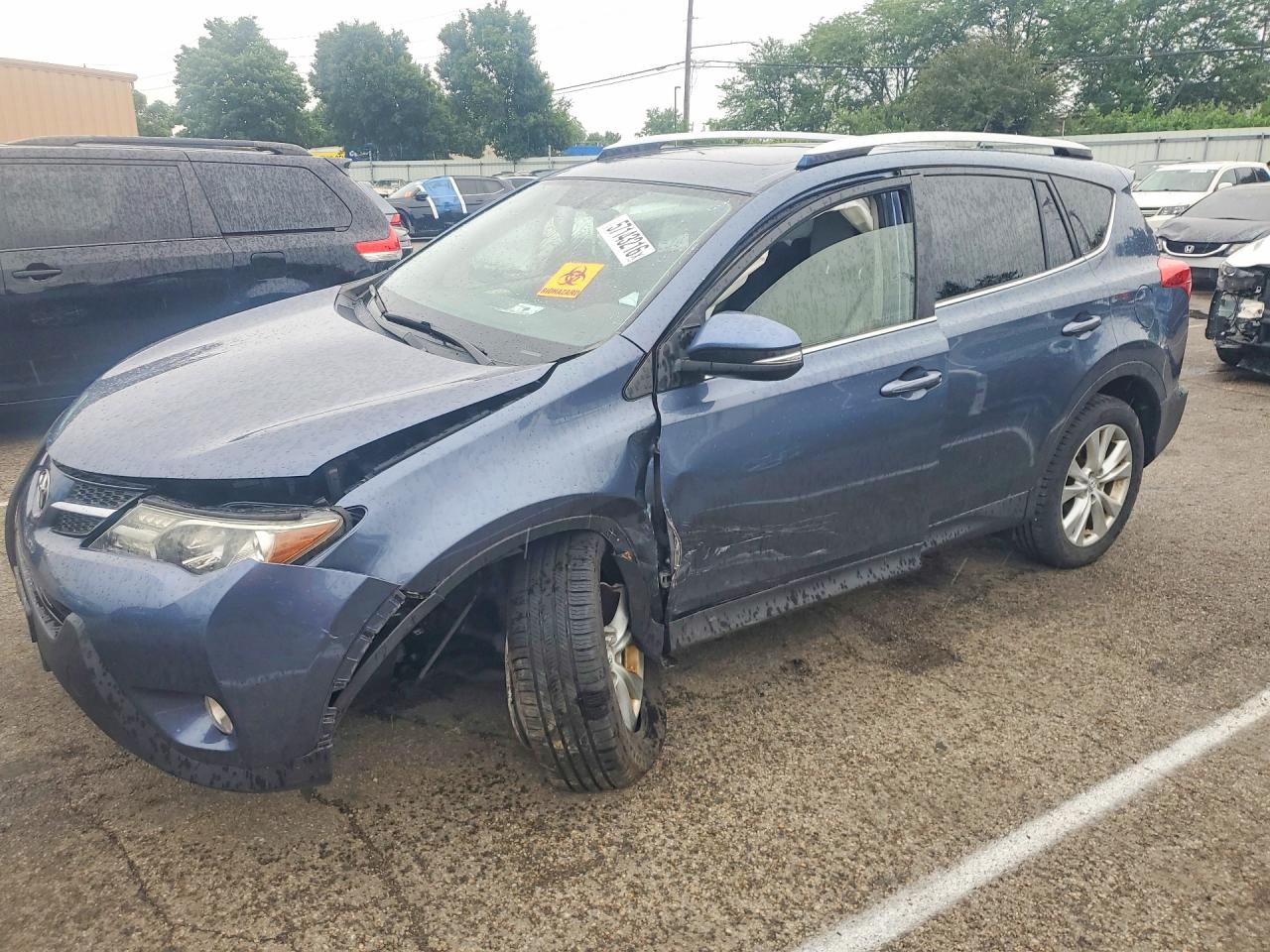 2013 Toyota Rav4 Limited Blue vin: JTMDFREV6D5000425