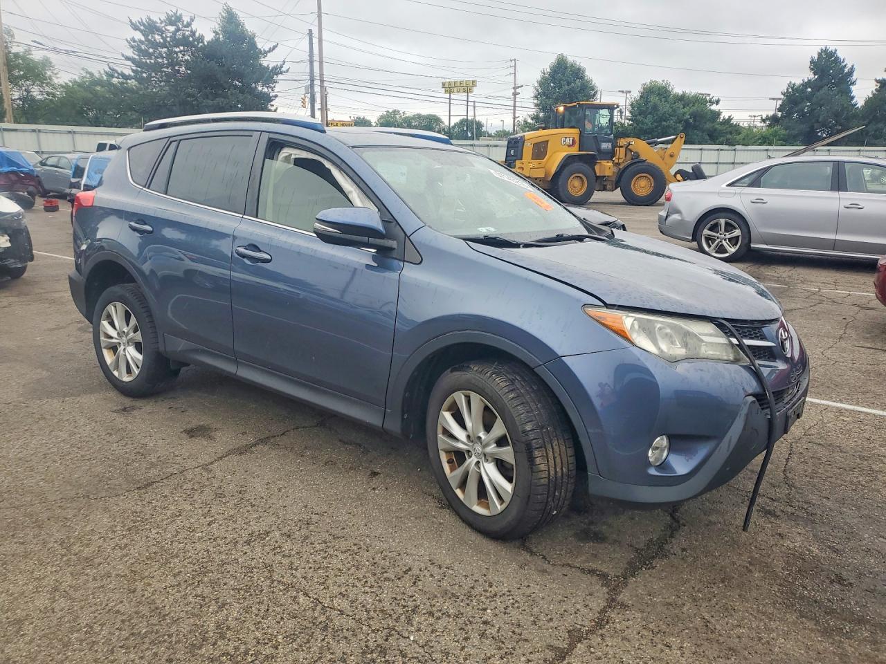 2013 Toyota Rav4 Limited Blue vin: JTMDFREV6D5000425