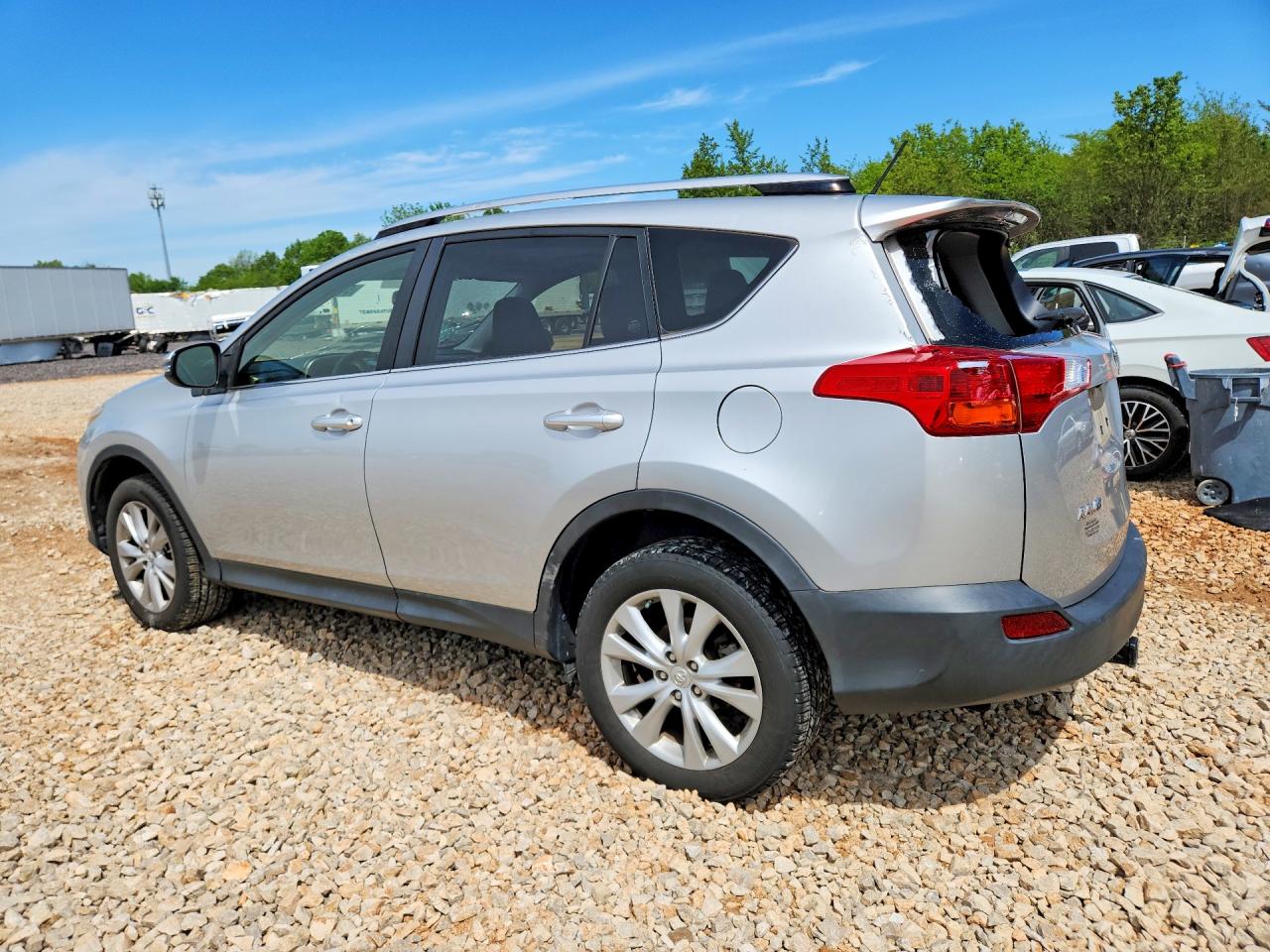 2013 Toyota Rav4 Limited Серебряный vin: JTMDFREV6D5010954