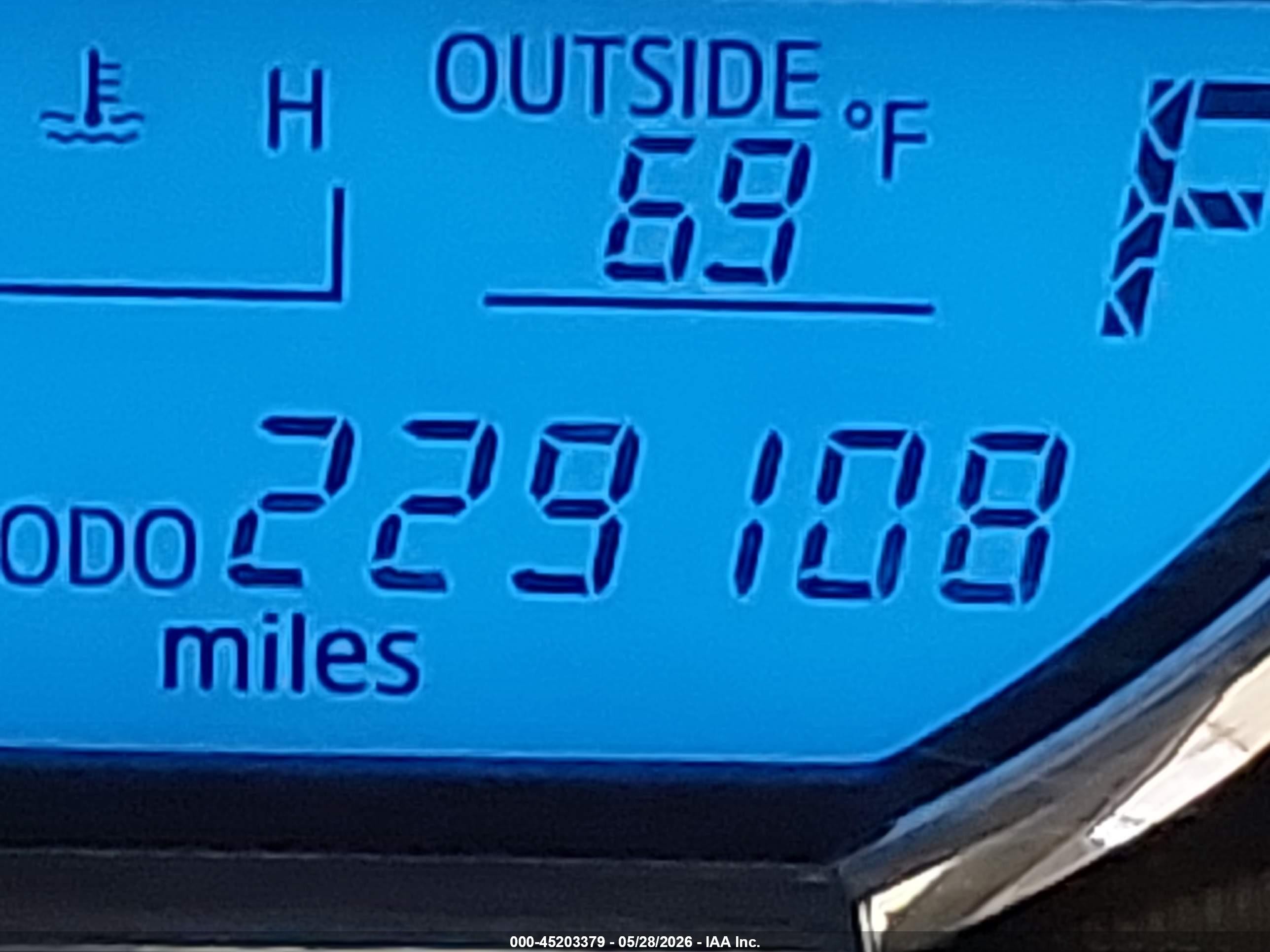 2013 Toyota Rav4 Limited Silver vin: JTMDFREV8D5020546