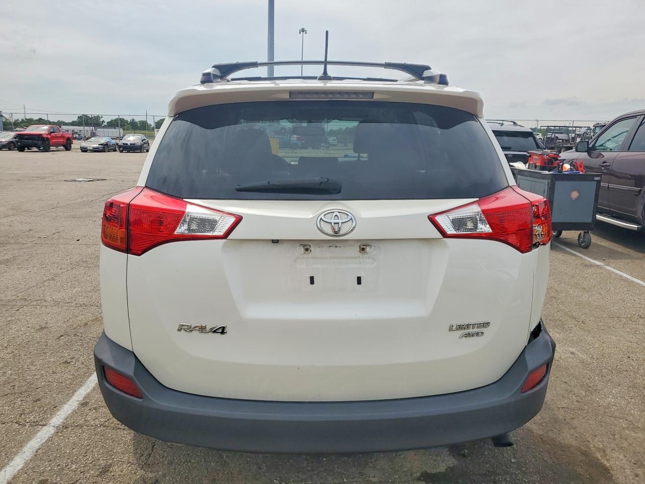 2014 Toyota Rav4 Limited White vin: JTMDFREV8ED075554