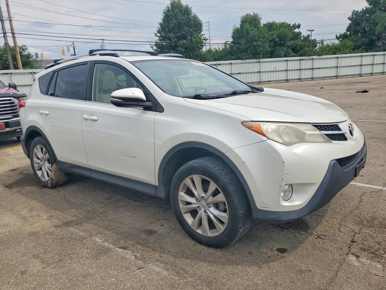 2014 Toyota Rav4 Limited White vin: JTMDFREV8ED075554
