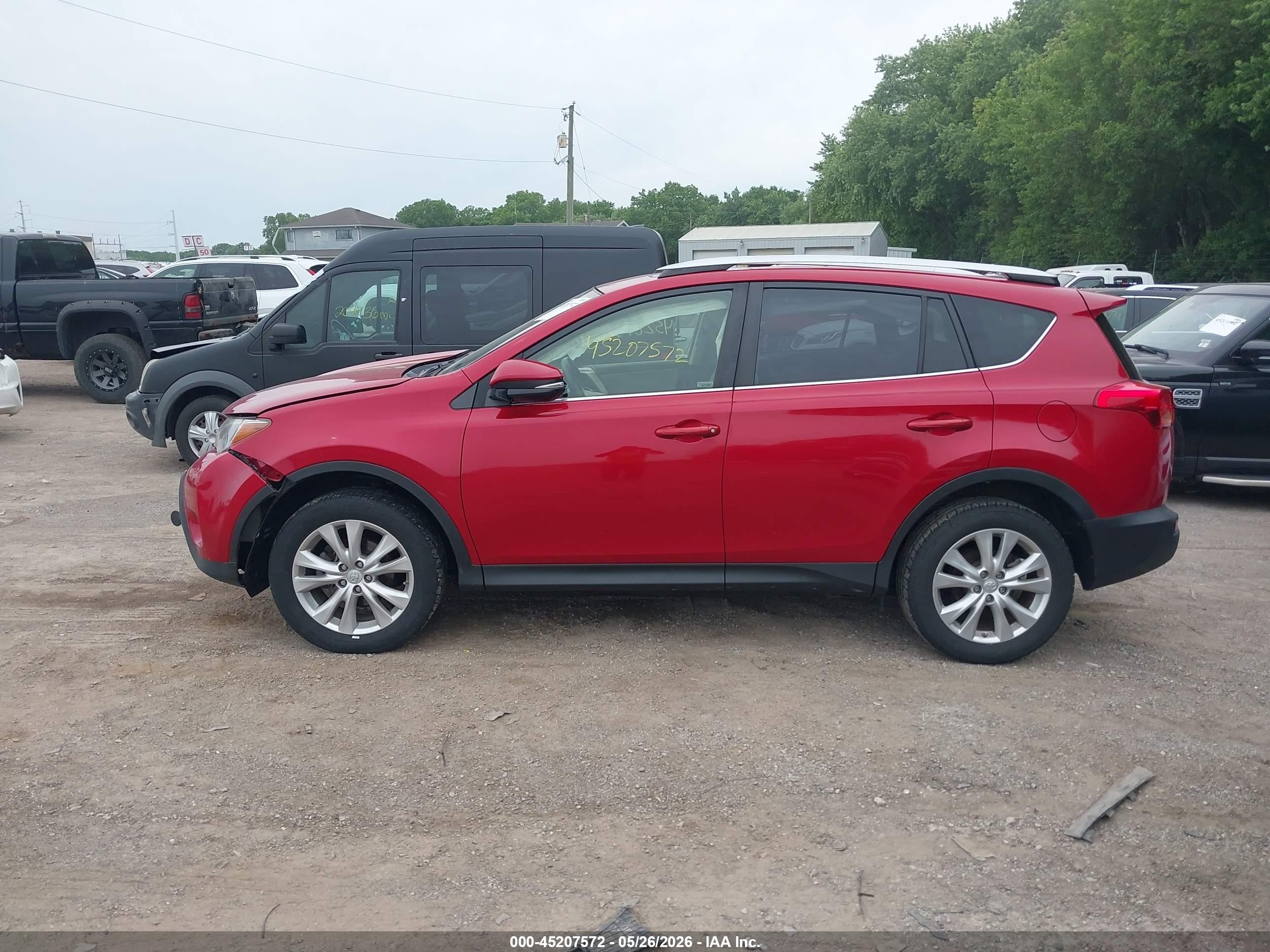 2014 Toyota Rav4 Limited Red vin: JTMDFREV8ED093651