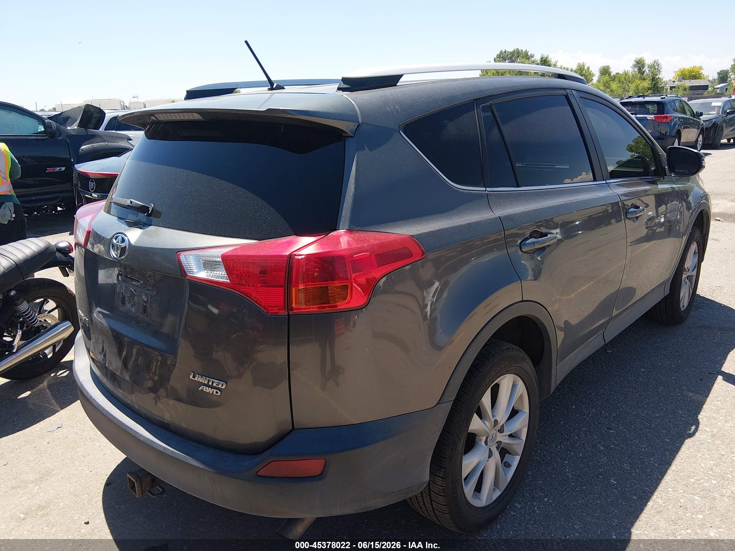 2013 Toyota Rav4 Limited Silver vin: JTMDFREV9D5002654