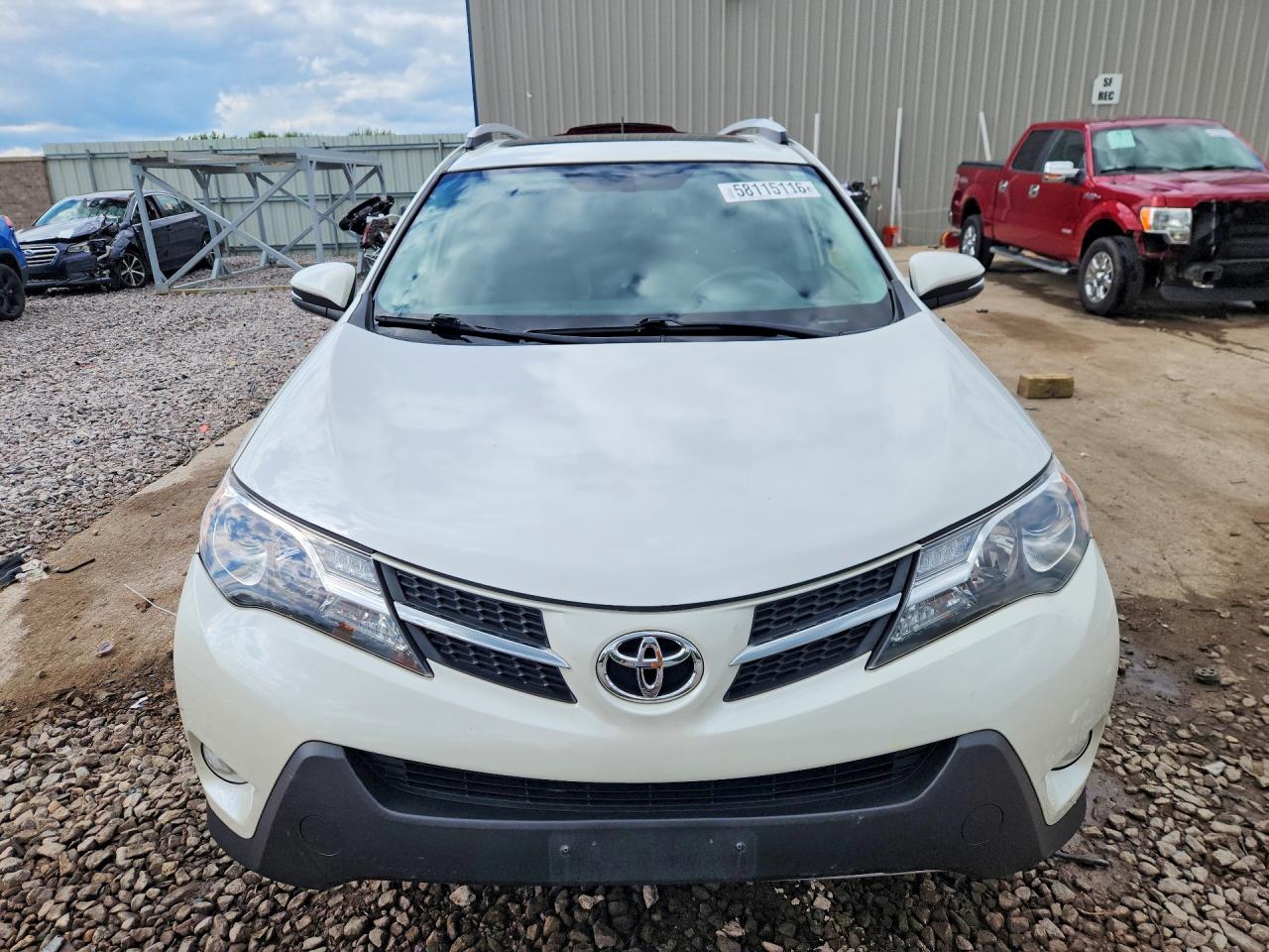 2013 Toyota Rav4 Limited White vin: JTMDFREV9DD023610