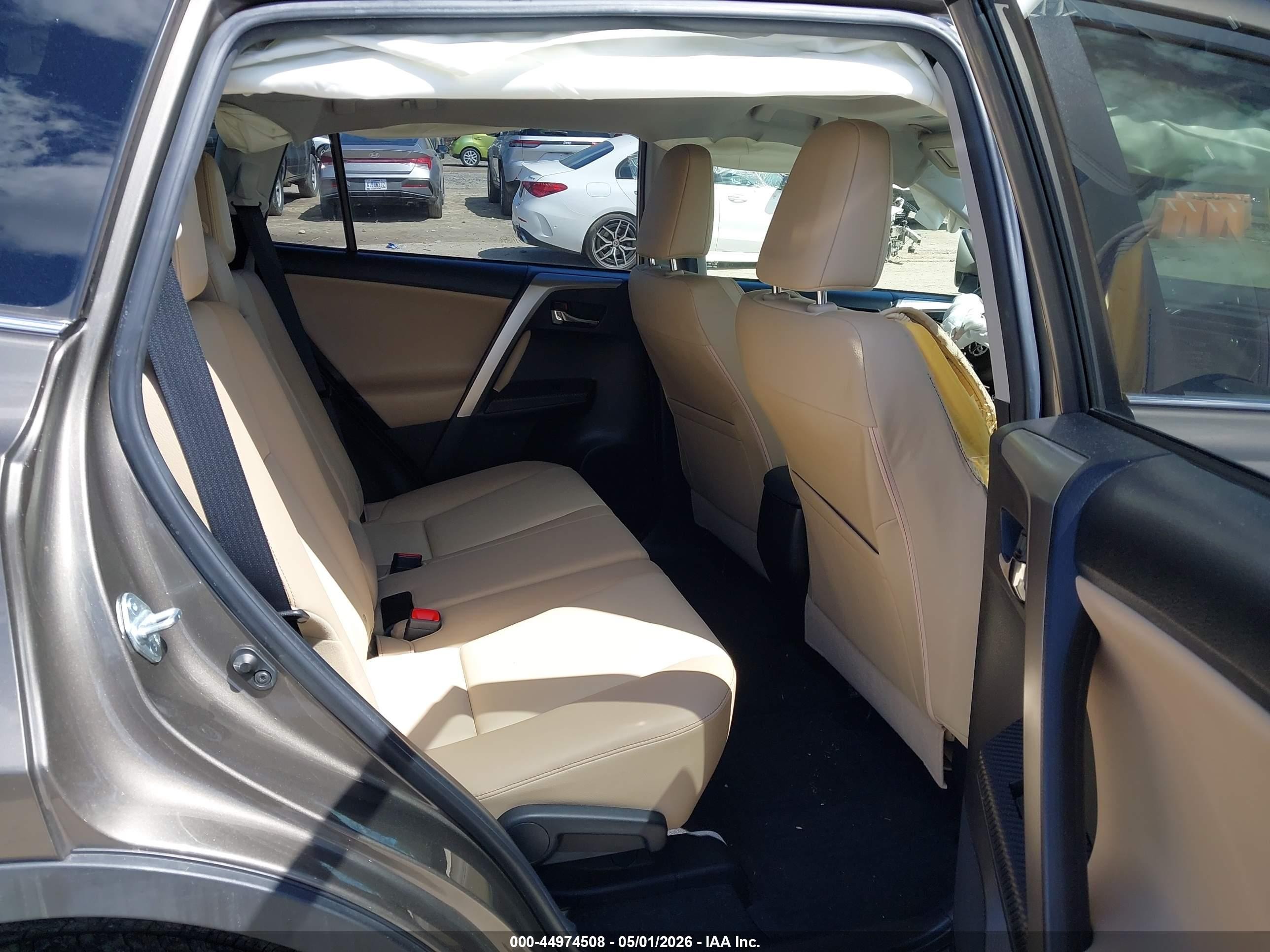 2015 Toyota Rav4 Limited Brown vin: JTMDFREV9FD172280