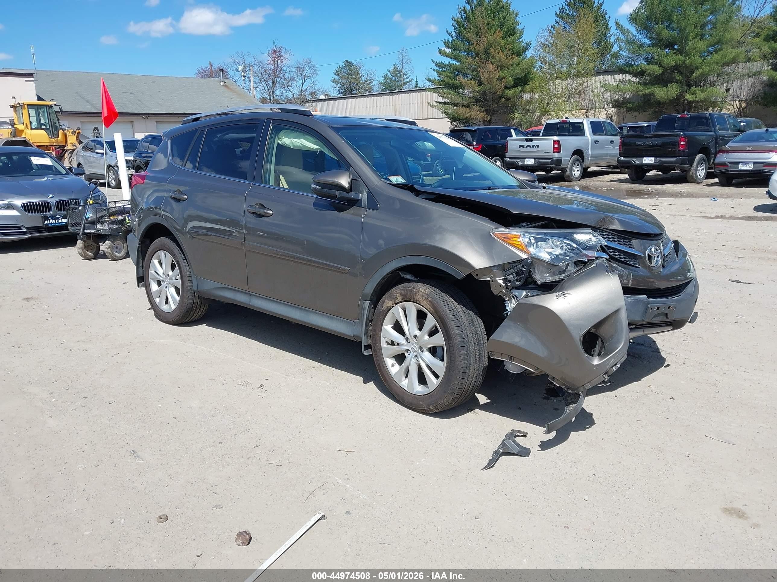 2015 Toyota Rav4 Limited Brown vin: JTMDFREV9FD172280