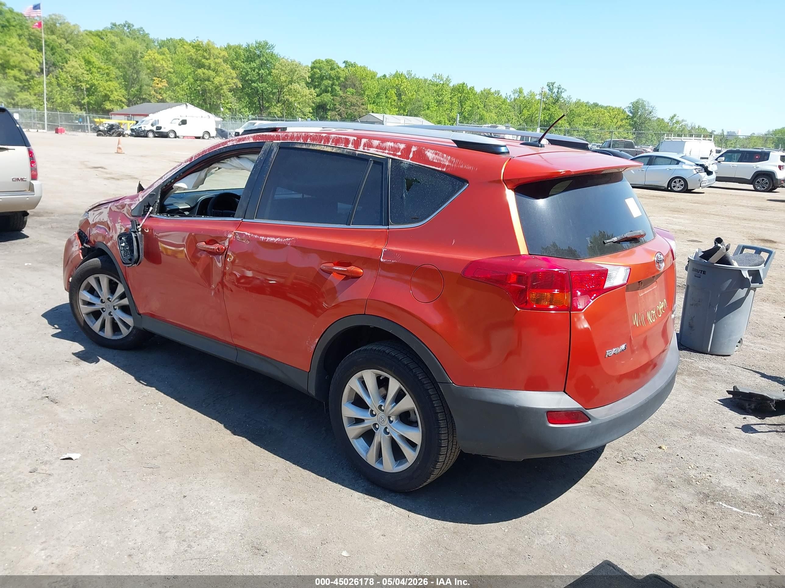 2015 Toyota Rav4 Limited Orange vin: JTMDFREVXFD133469