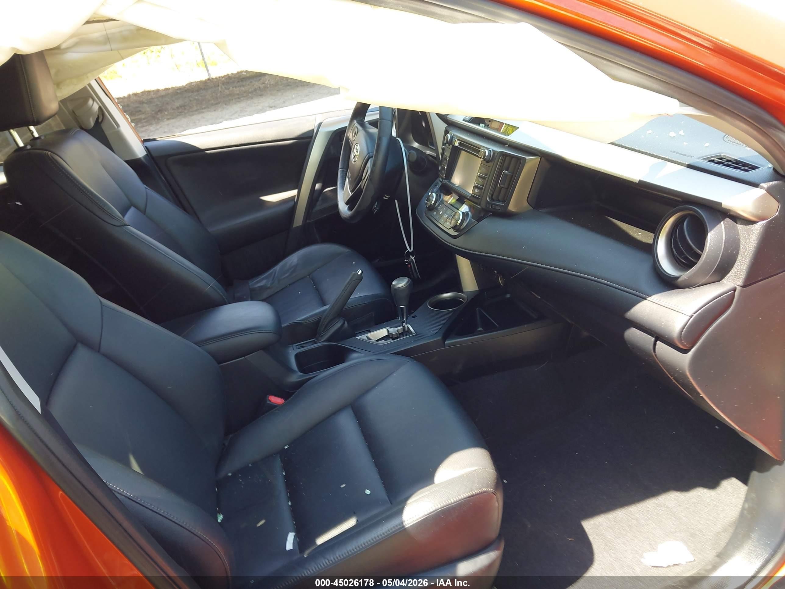2015 Toyota Rav4 Limited Orange vin: JTMDFREVXFD133469