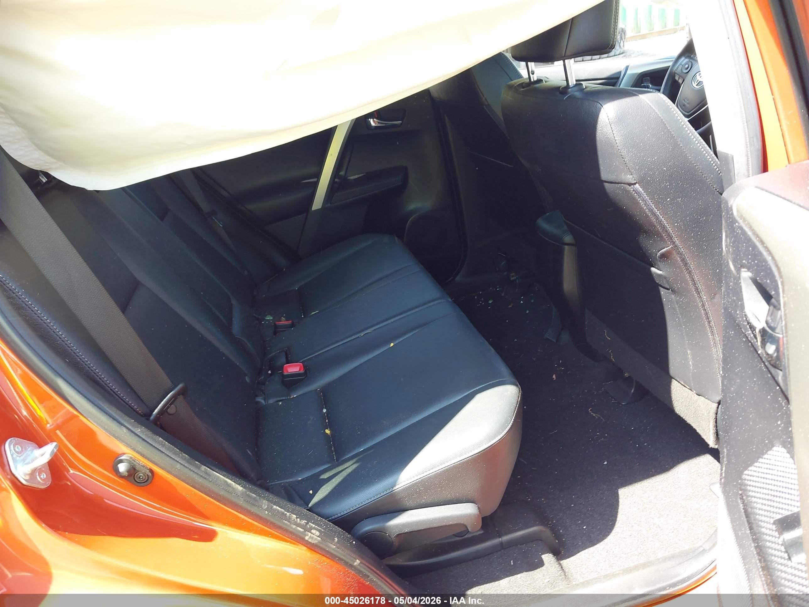 2015 Toyota Rav4 Limited Orange vin: JTMDFREVXFD133469