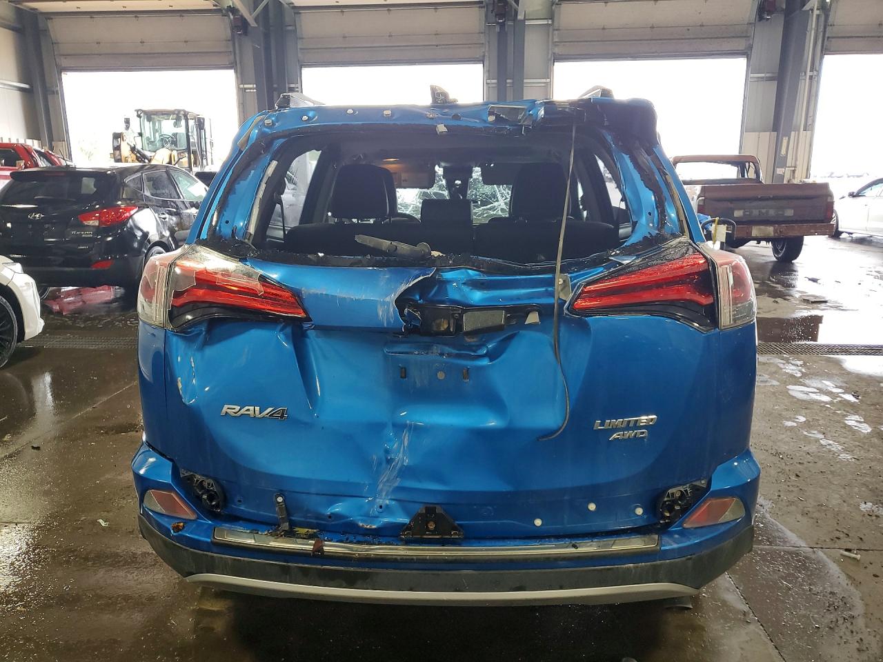 2018 Toyota Rav4 Limited Blue vin: JTMDFREVXJJ216880