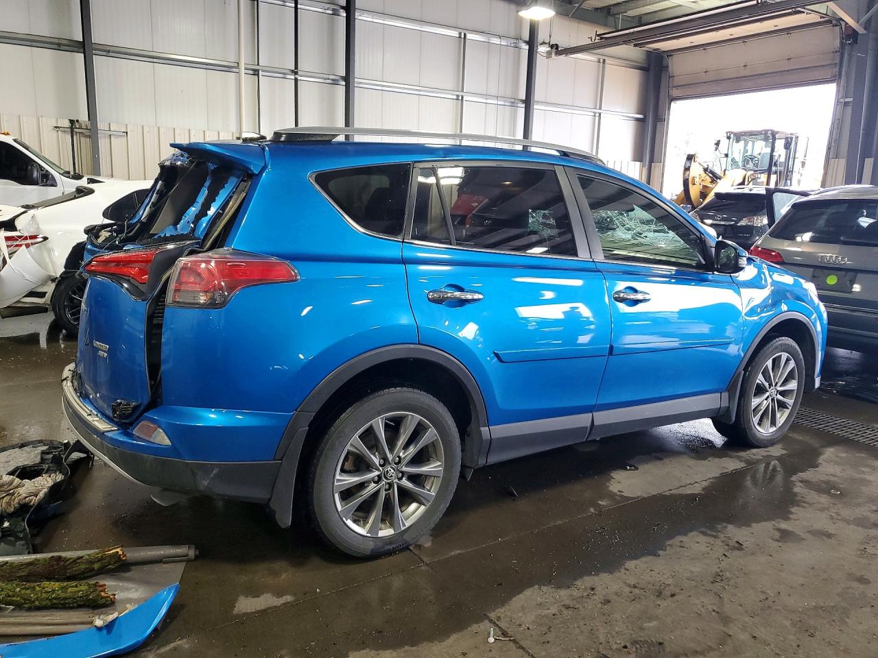 2018 Toyota Rav4 Limited Blue vin: JTMDFREVXJJ216880