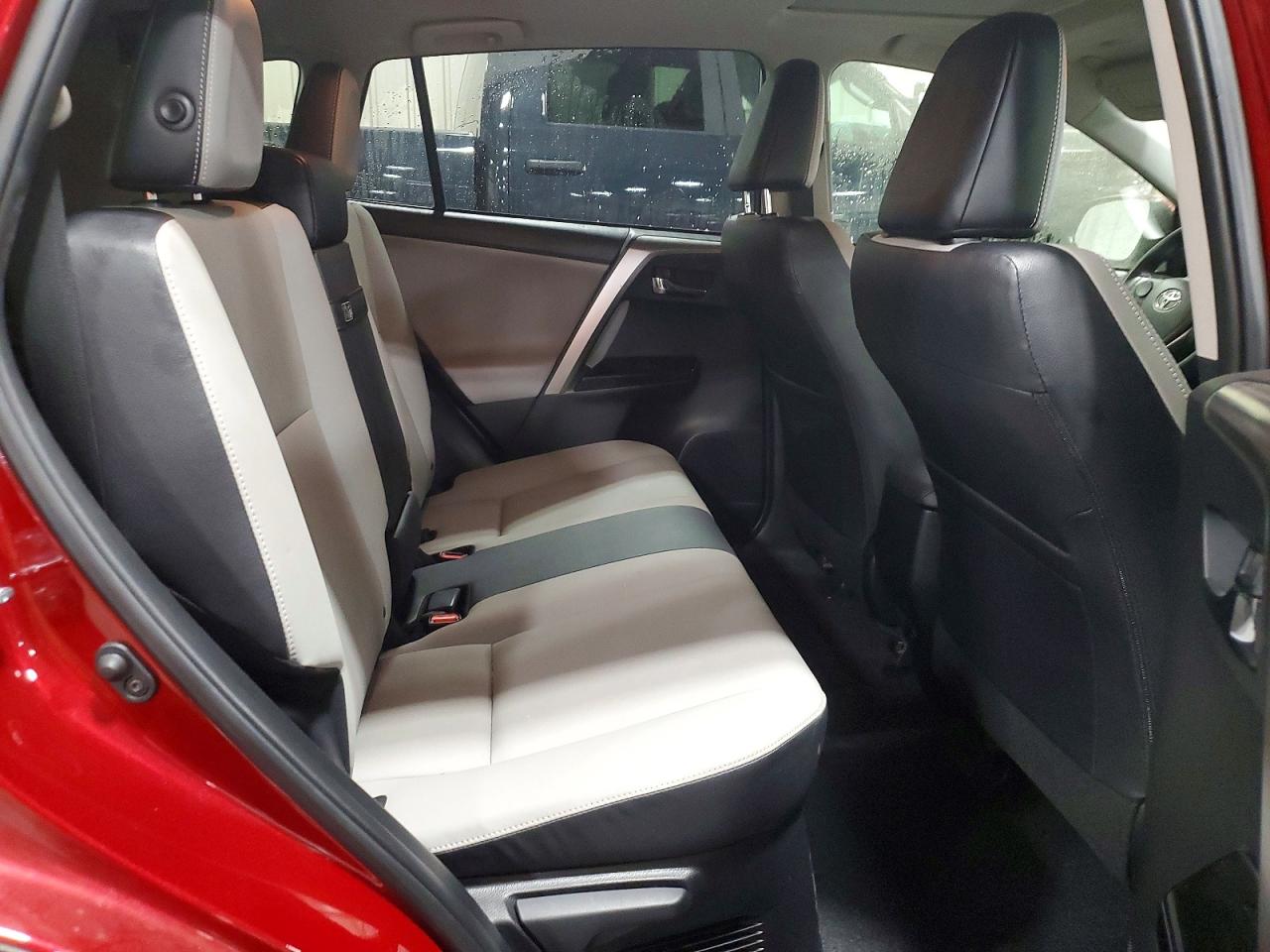2018 Toyota Rav4 Hv Limited Burgundy vin: JTMDJREV2JD172127