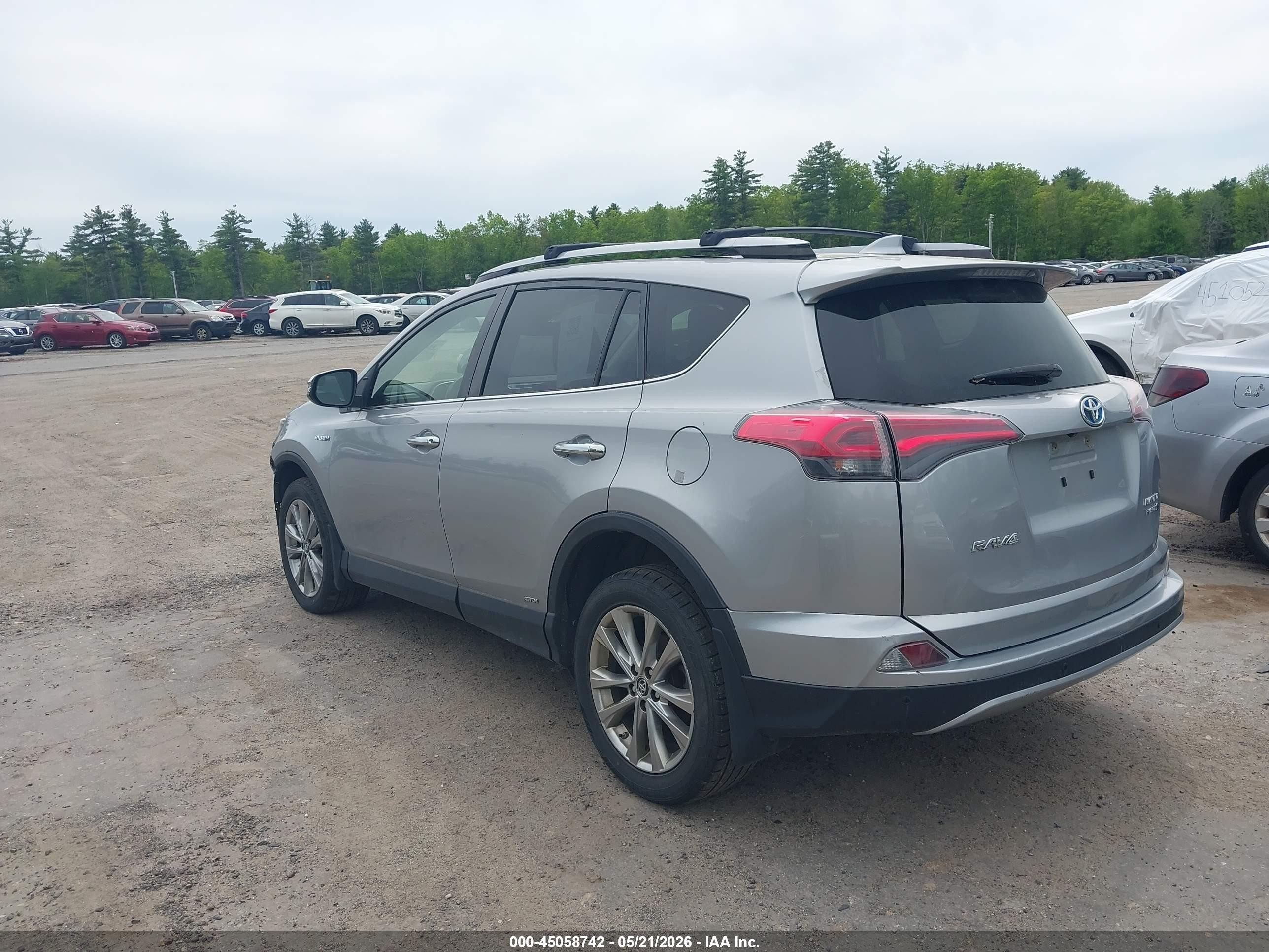 2017 Toyota Rav4 Hybrid Limited Silver vin: JTMDJREV6HD070596