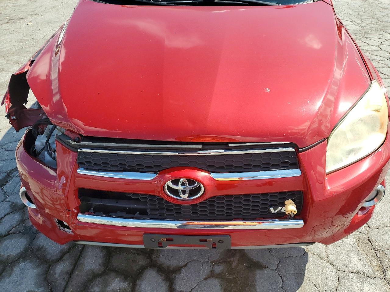 2010 Toyota Rav4 Limited Red vin: JTMDK4DV0AD016721