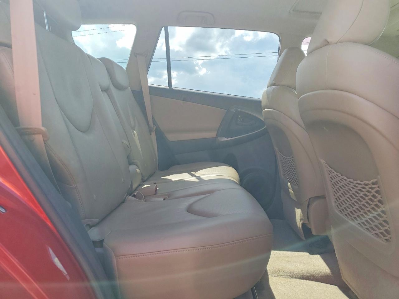 2010 Toyota Rav4 Limited Red vin: JTMDK4DV0AD016721