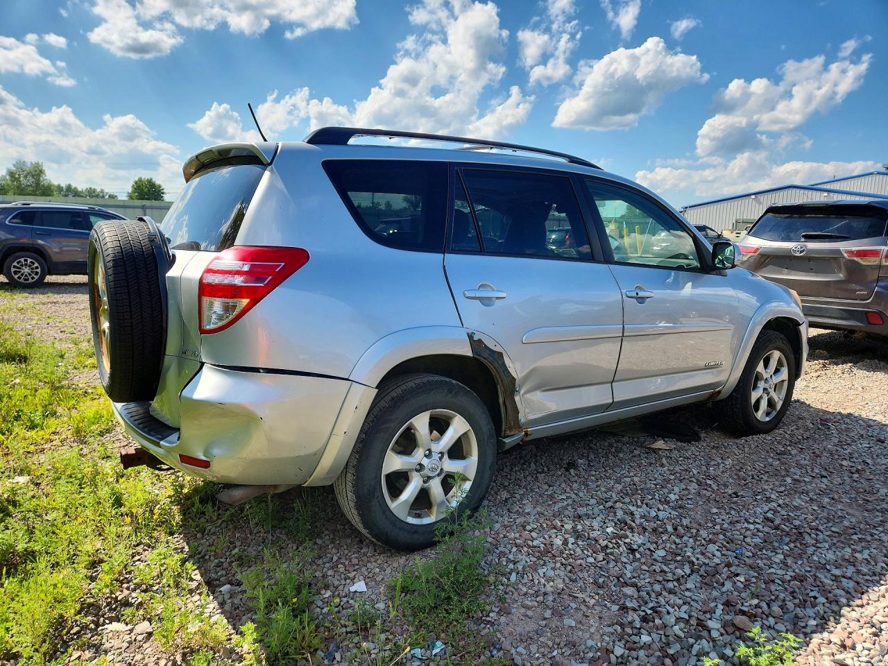 2010 Toyota Rav4 Limited Silver vin: JTMDK4DV1AD016761