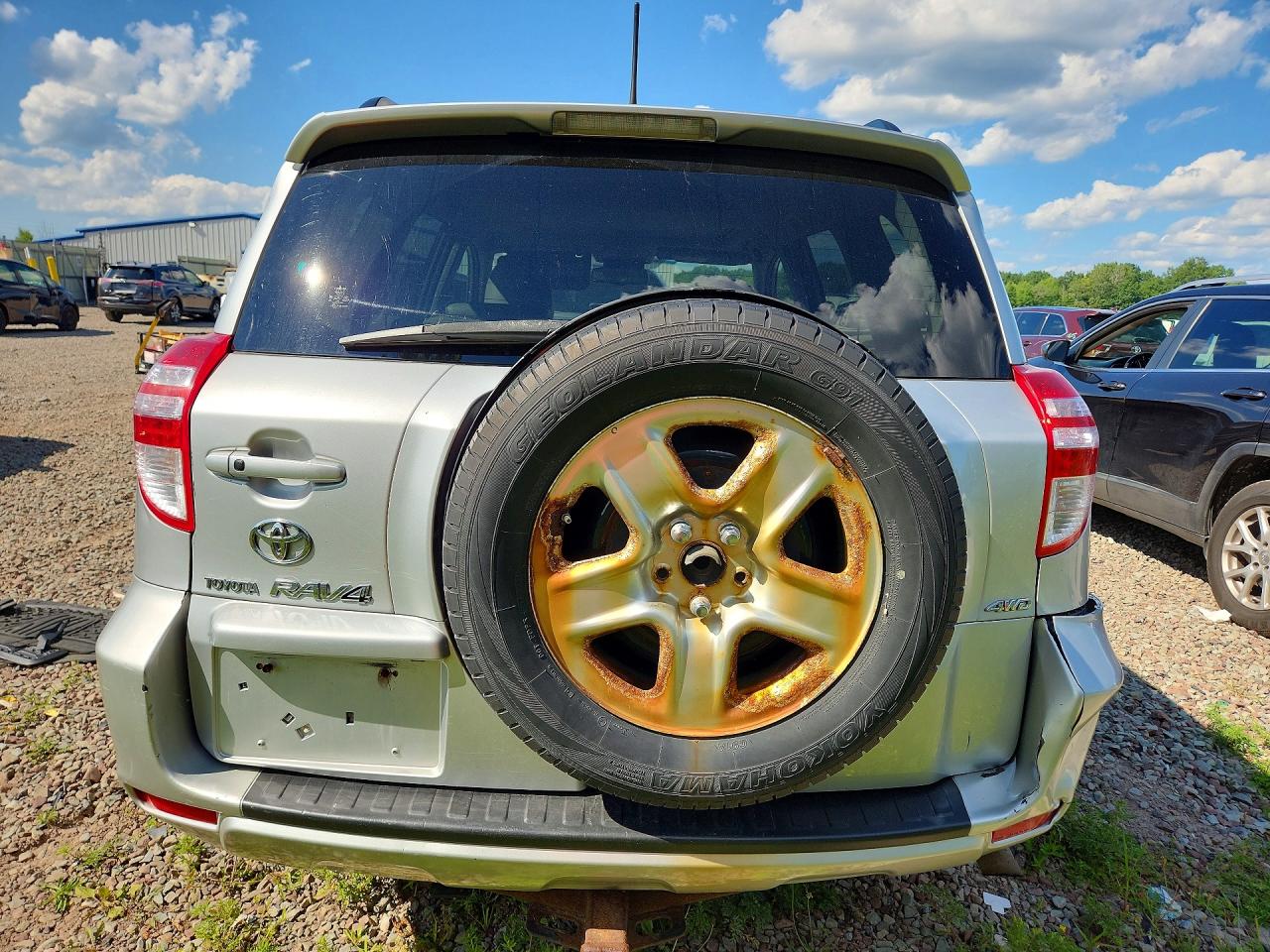 2010 Toyota Rav4 Limited Silver vin: JTMDK4DV1AD016761