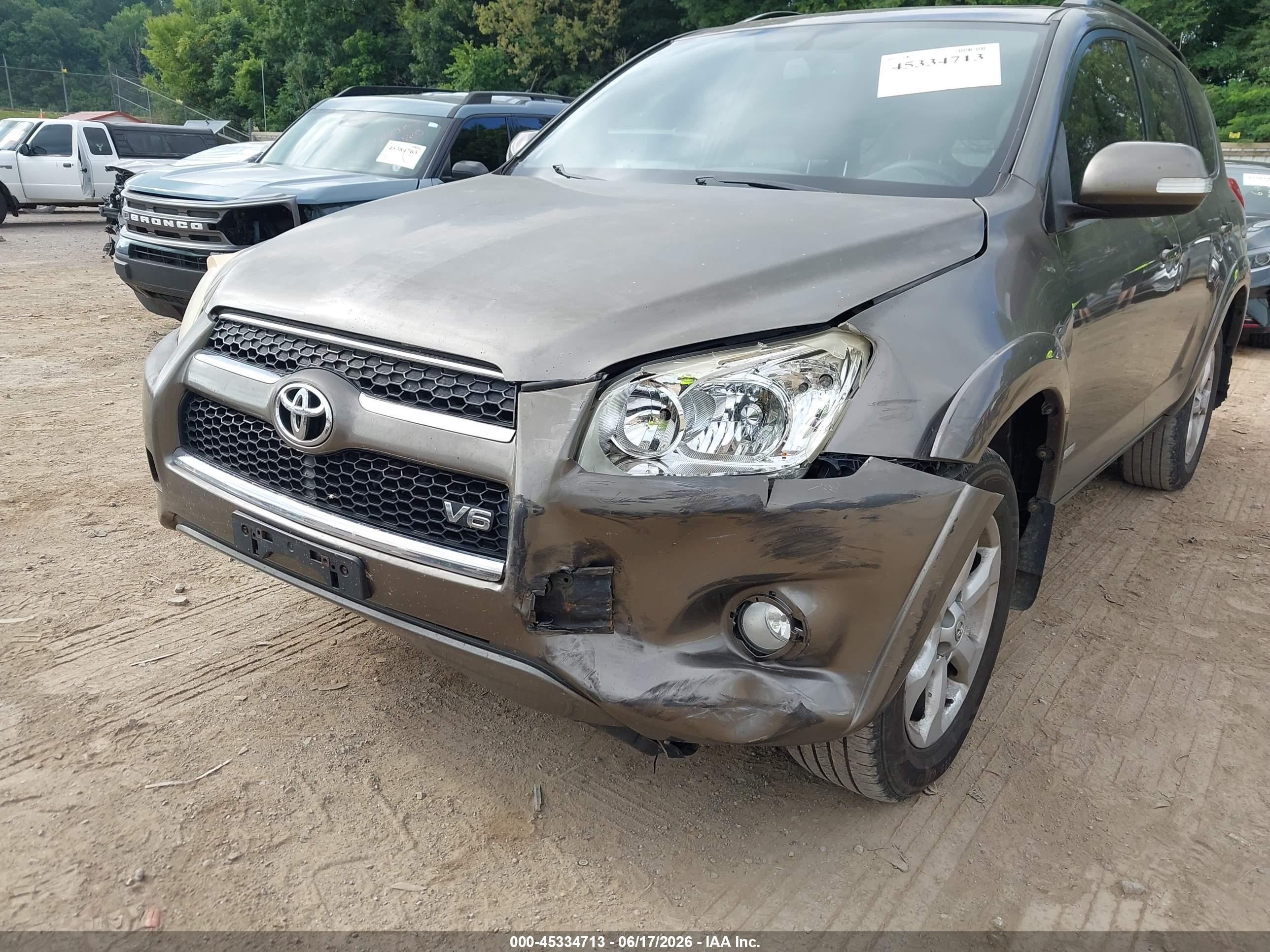 2010 Toyota Rav4 Limited V6 Gray vin: JTMDK4DV2AD013934