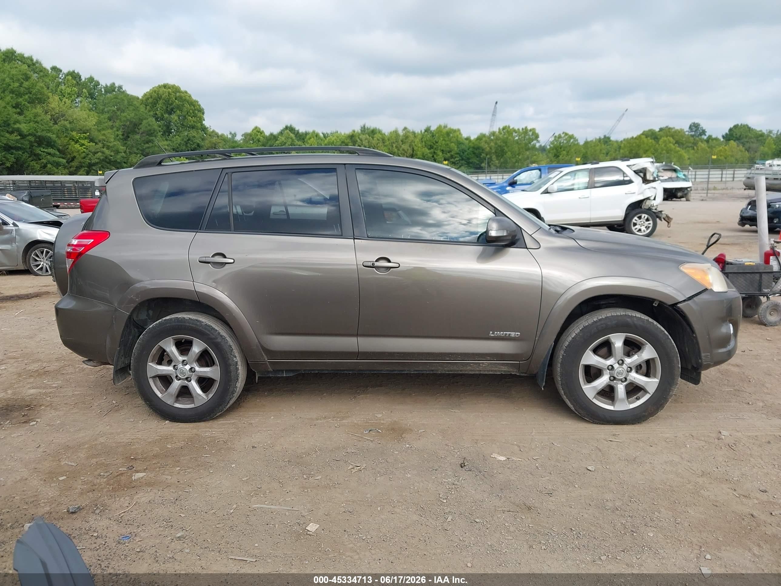 2010 Toyota Rav4 Limited V6 Gray vin: JTMDK4DV2AD013934