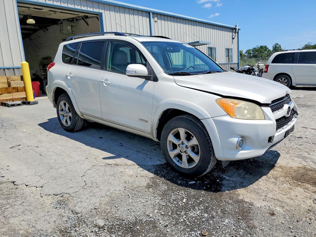 2010 Toyota Rav4 Limited White vin: JTMDK4DV2AD016798