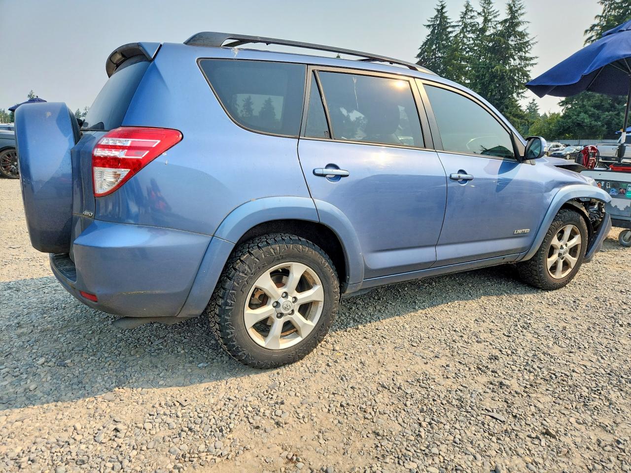 2010 Toyota Rav4 Limited Blue vin: JTMDK4DV4A5085874