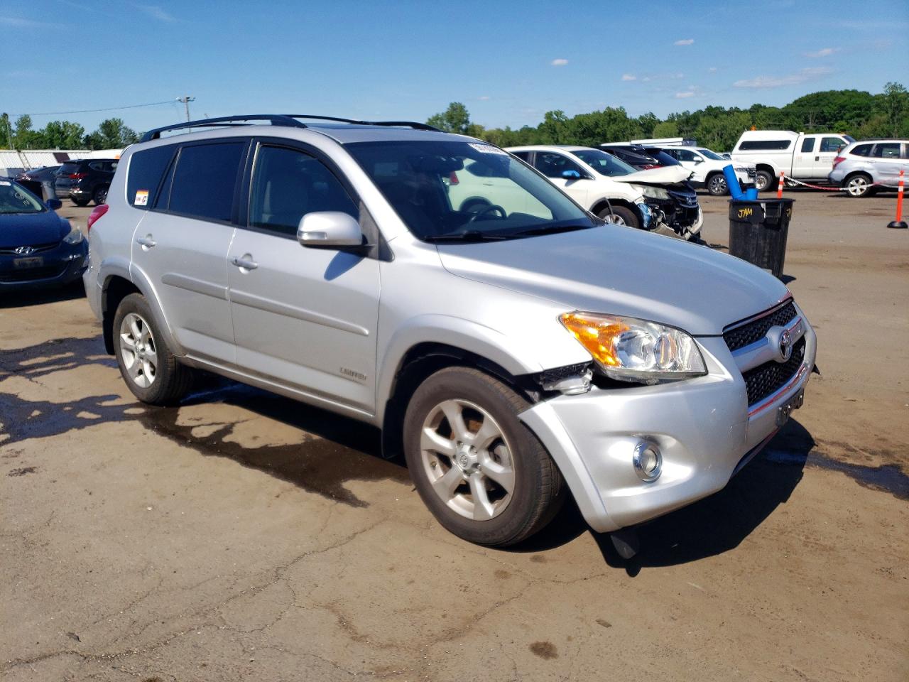 2010 Toyota Rav4 Limited Silver vin: JTMDK4DV8A5091967