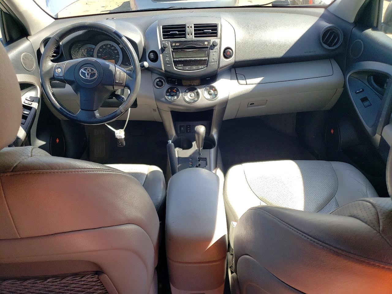 2010 Toyota Rav4 Limited Silver vin: JTMDK4DV8A5091967