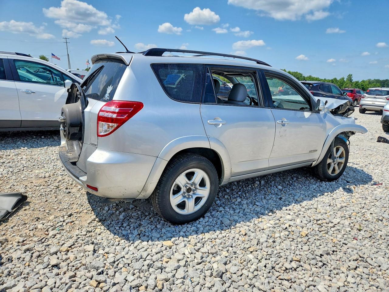 2010 Toyota Rav4 Limited Серебряный vin: JTMDK4DV8AD015249