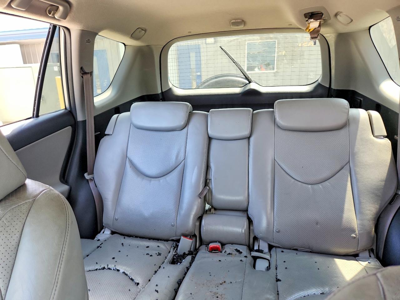 2010 Toyota Rav4 Limited Серебряный vin: JTMDK4DV8AD015249