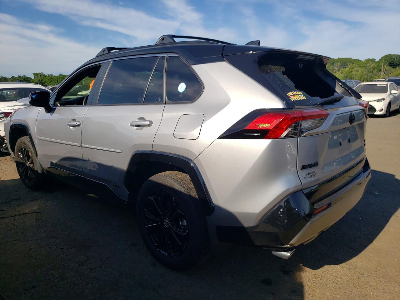 2024 Toyota Rav4 Xse Серебряный vin: JTME6RFV5RD569184