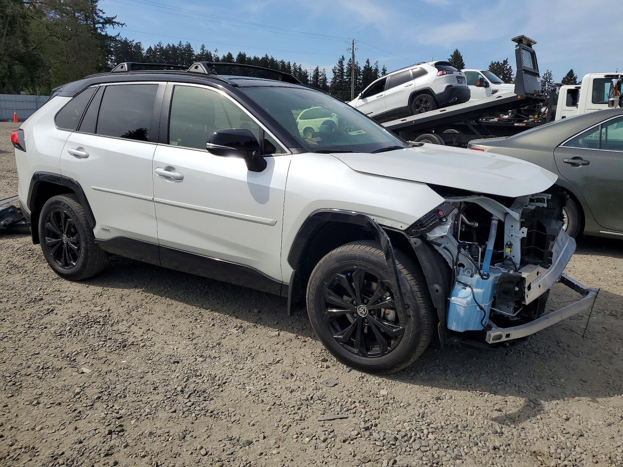 2024 Toyota Rav4 Xse White vin: JTME6RFVXRD558200