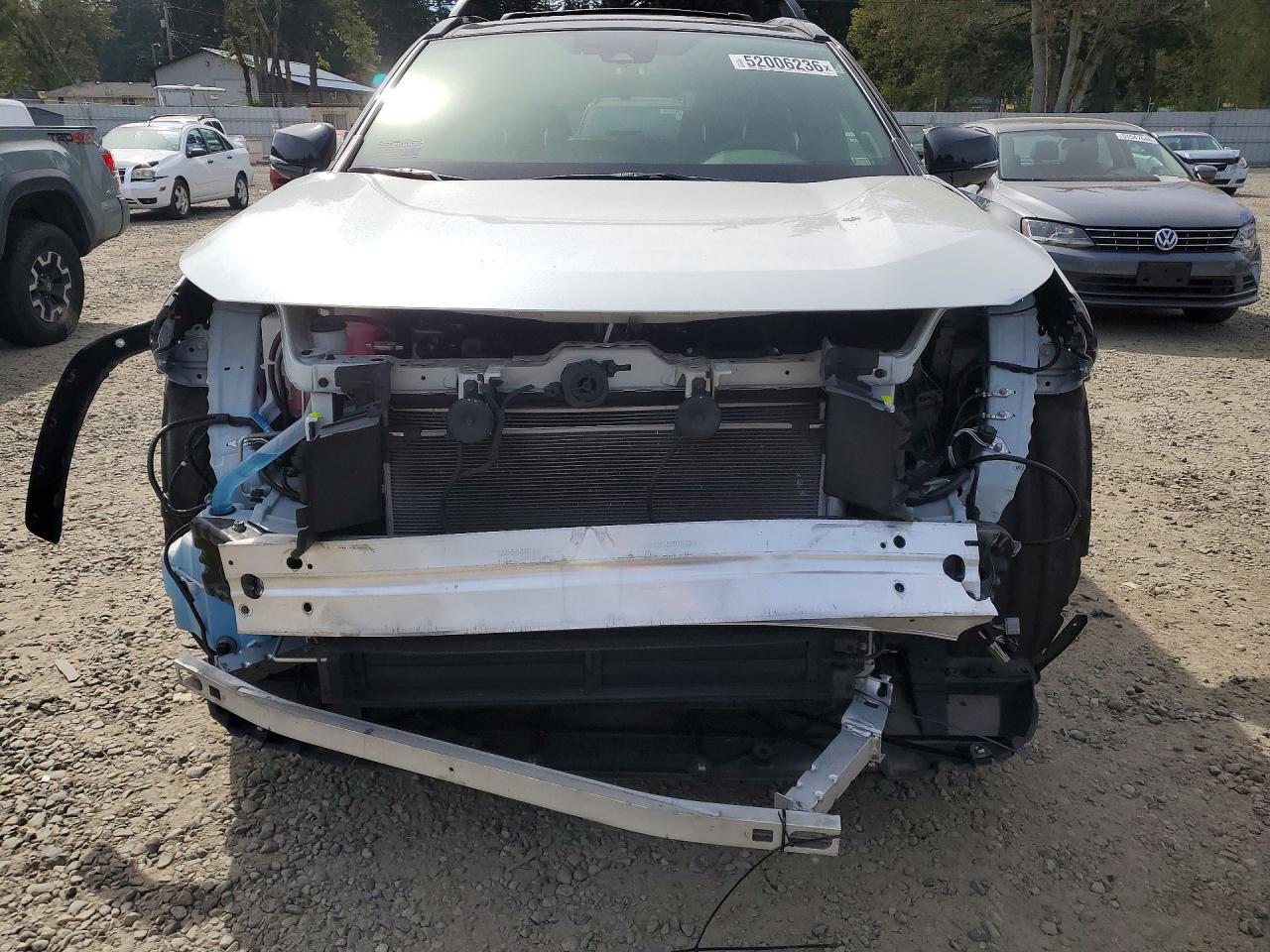 2024 Toyota Rav4 Xse White vin: JTME6RFVXRD558200
