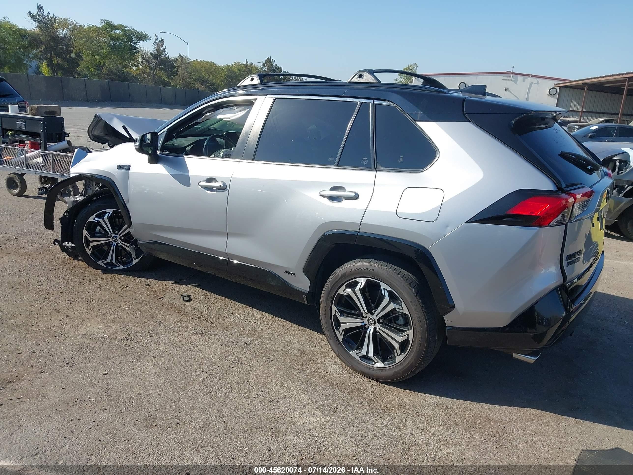 2024 Toyota Rav4 Prime Xse Silver vin: JTMEB3FV4RD166421