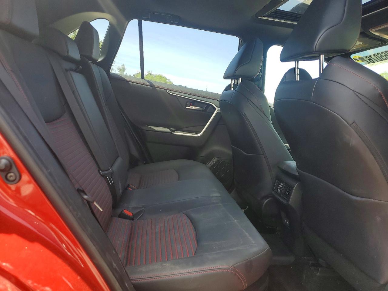 2024 Toyota Rav4 Prime Xse Красный vin: JTMEB3FV7RD225123