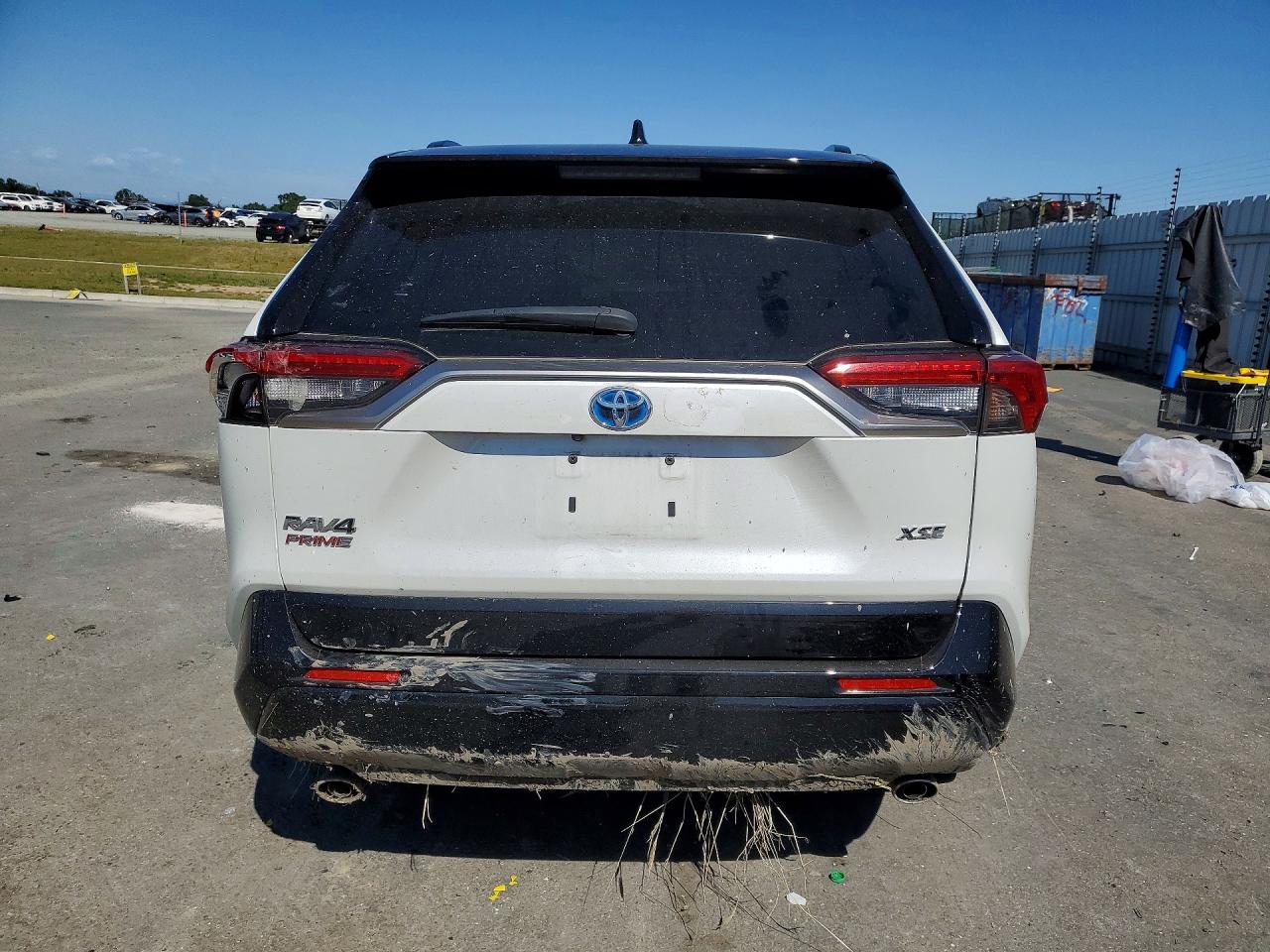 2024 Toyota Rav4 Prime Xse Белый vin: JTMEB3FV8RD219637