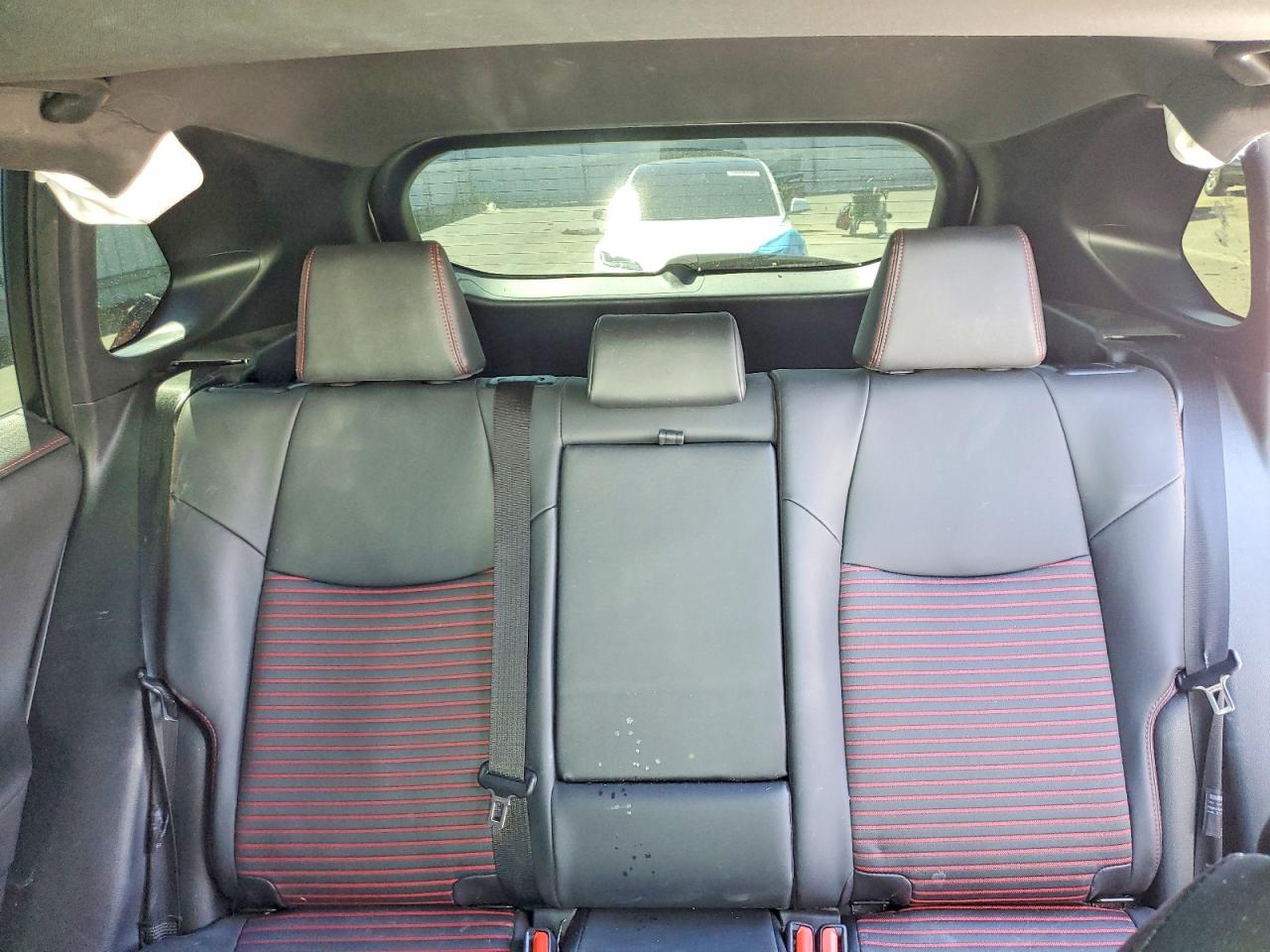 2024 Toyota Rav4 Prime Xse Белый vin: JTMEB3FV8RD219637