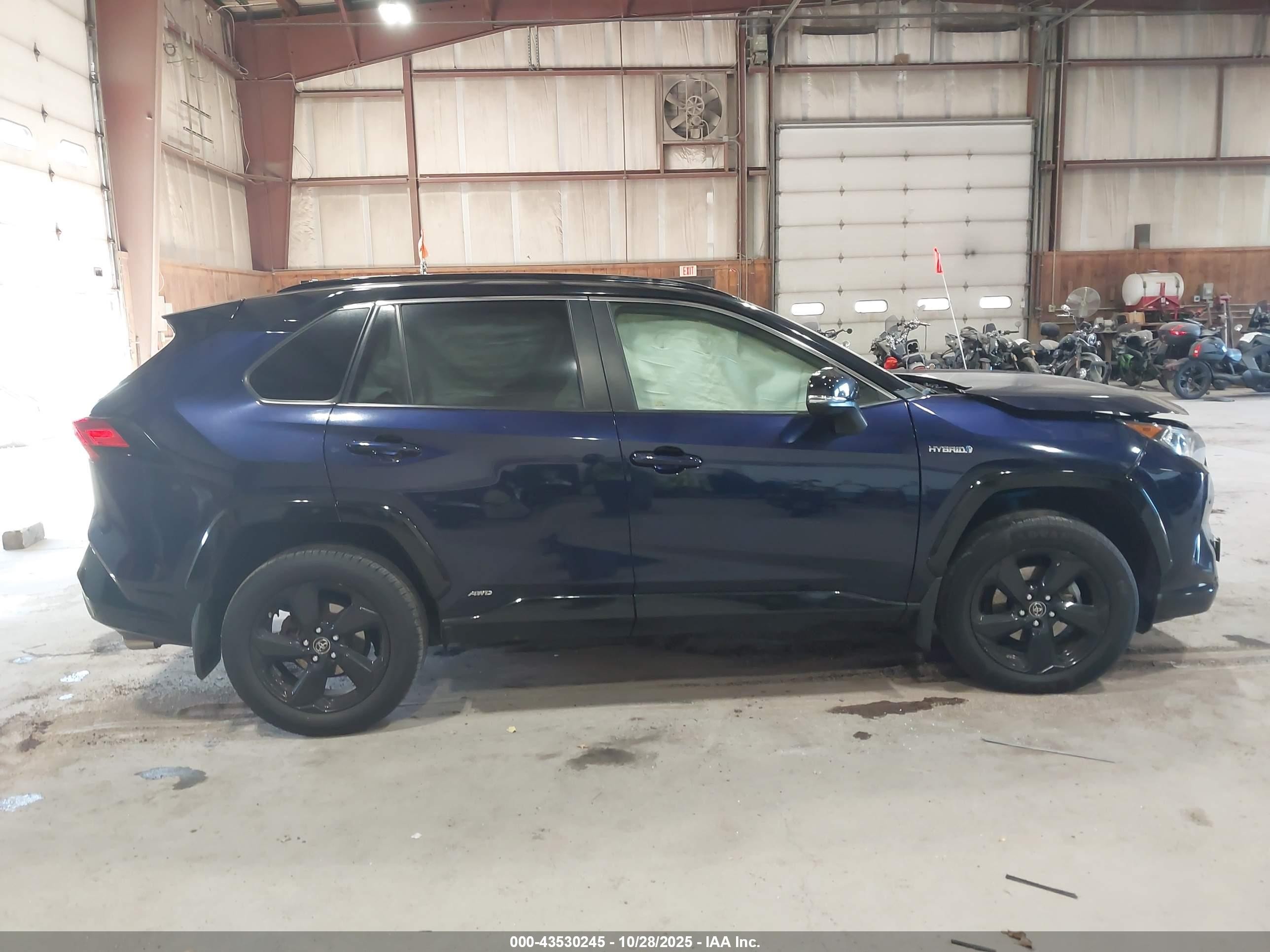 2019 Toyota Rav4 Hybrid Xse Blue vin: JTMEWRFV1KJ013364