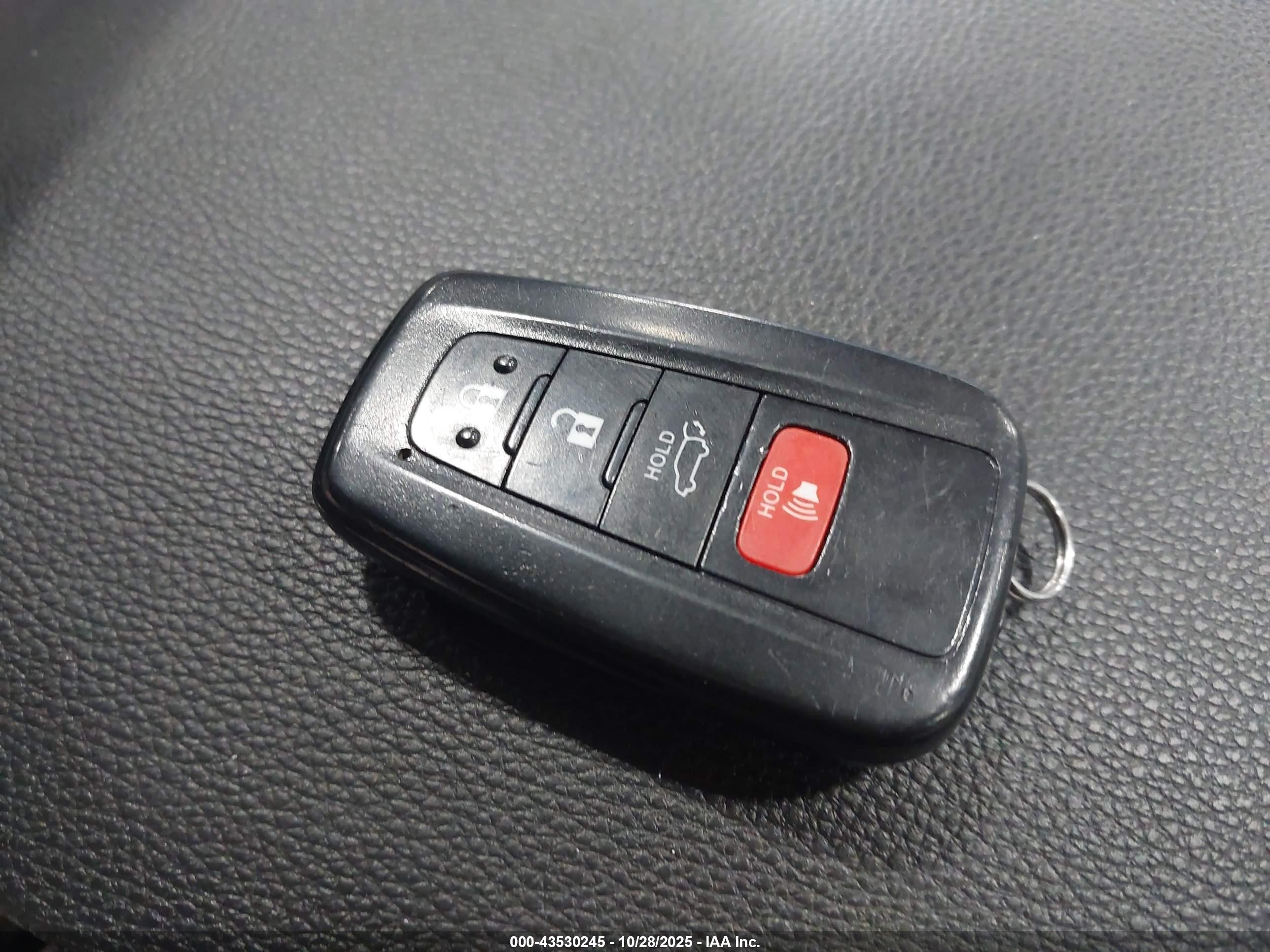 2019 Toyota Rav4 Hybrid Xse Blue vin: JTMEWRFV1KJ013364