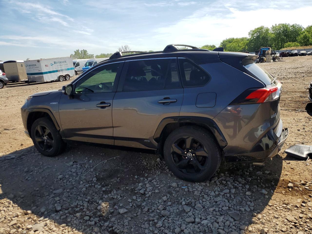 2019 Toyota Rav4 Xse Gray vin: JTMEWRFV5KJ010581