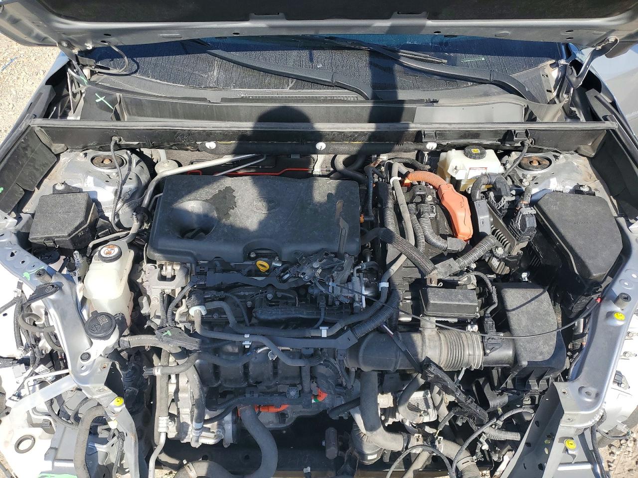 2019 Toyota Rav4 Xse Silver vin: JTMEWRFV6KJ010122