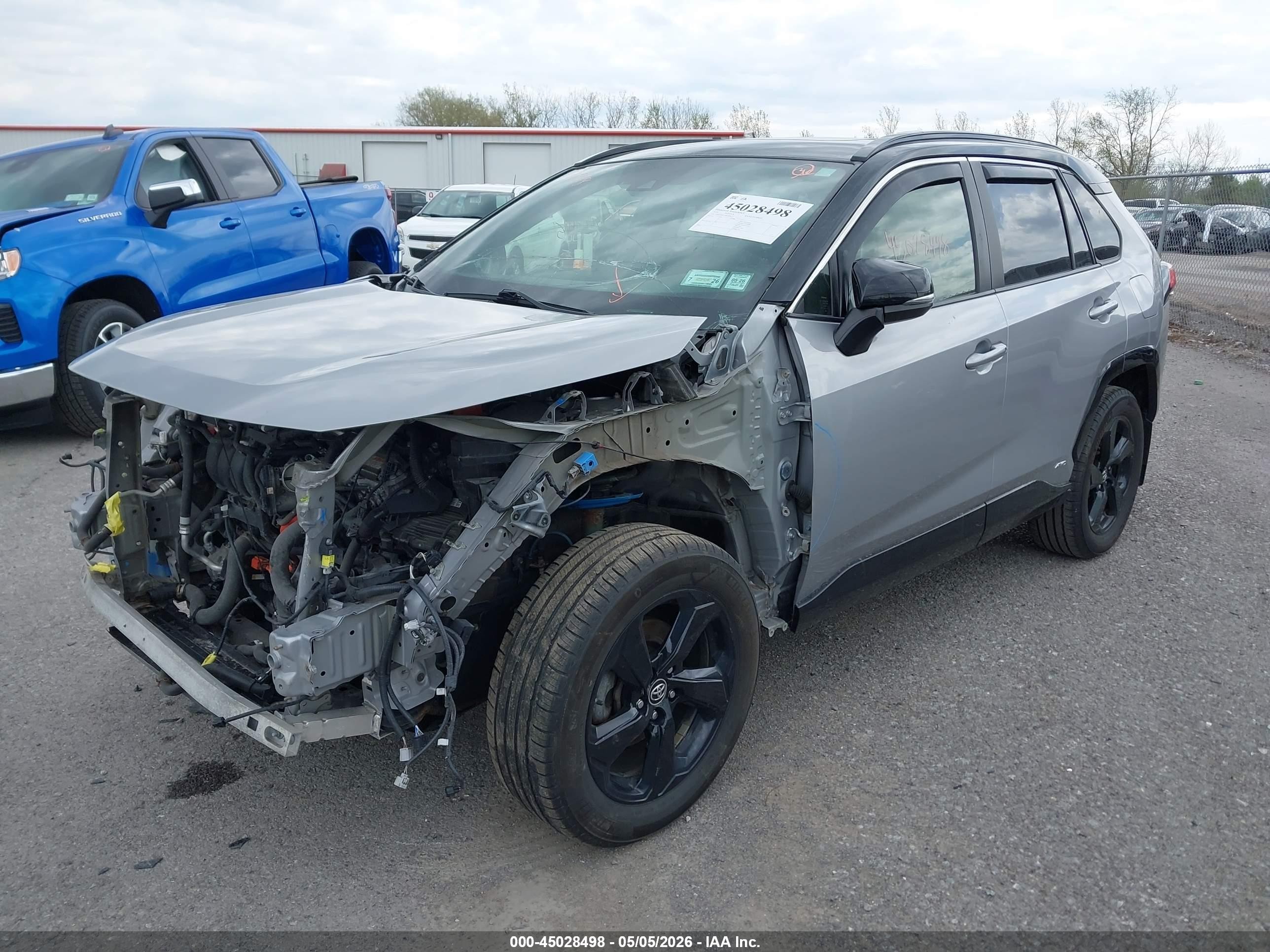 2019 Toyota Rav4 Hybrid Xse Silver vin: JTMEWRFV7KD505816