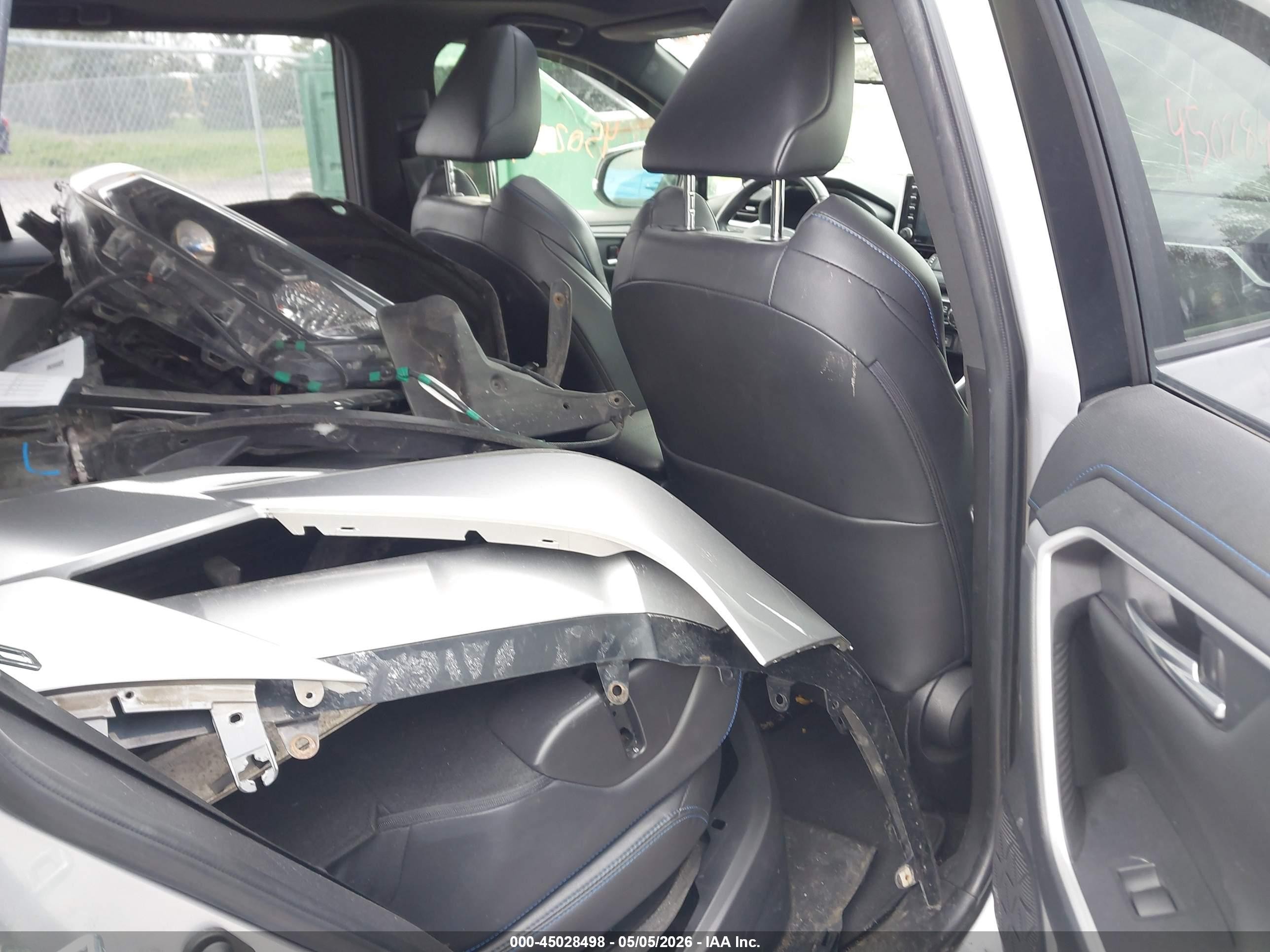 2019 Toyota Rav4 Hybrid Xse Silver vin: JTMEWRFV7KD505816