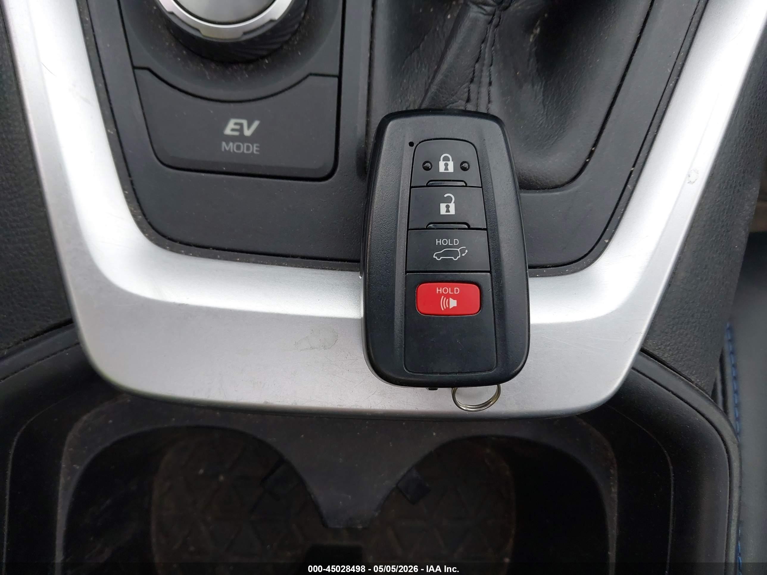2019 Toyota Rav4 Hybrid Xse Silver vin: JTMEWRFV7KD505816