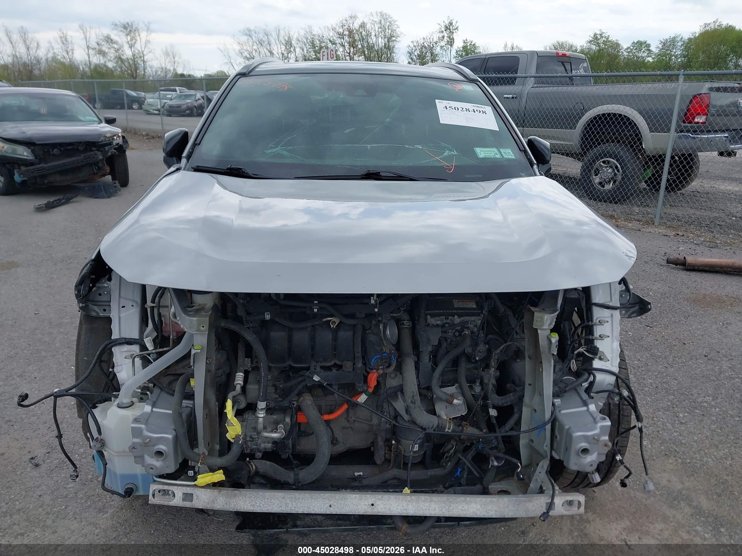 2019 Toyota Rav4 Hybrid Xse Silver vin: JTMEWRFV7KD505816