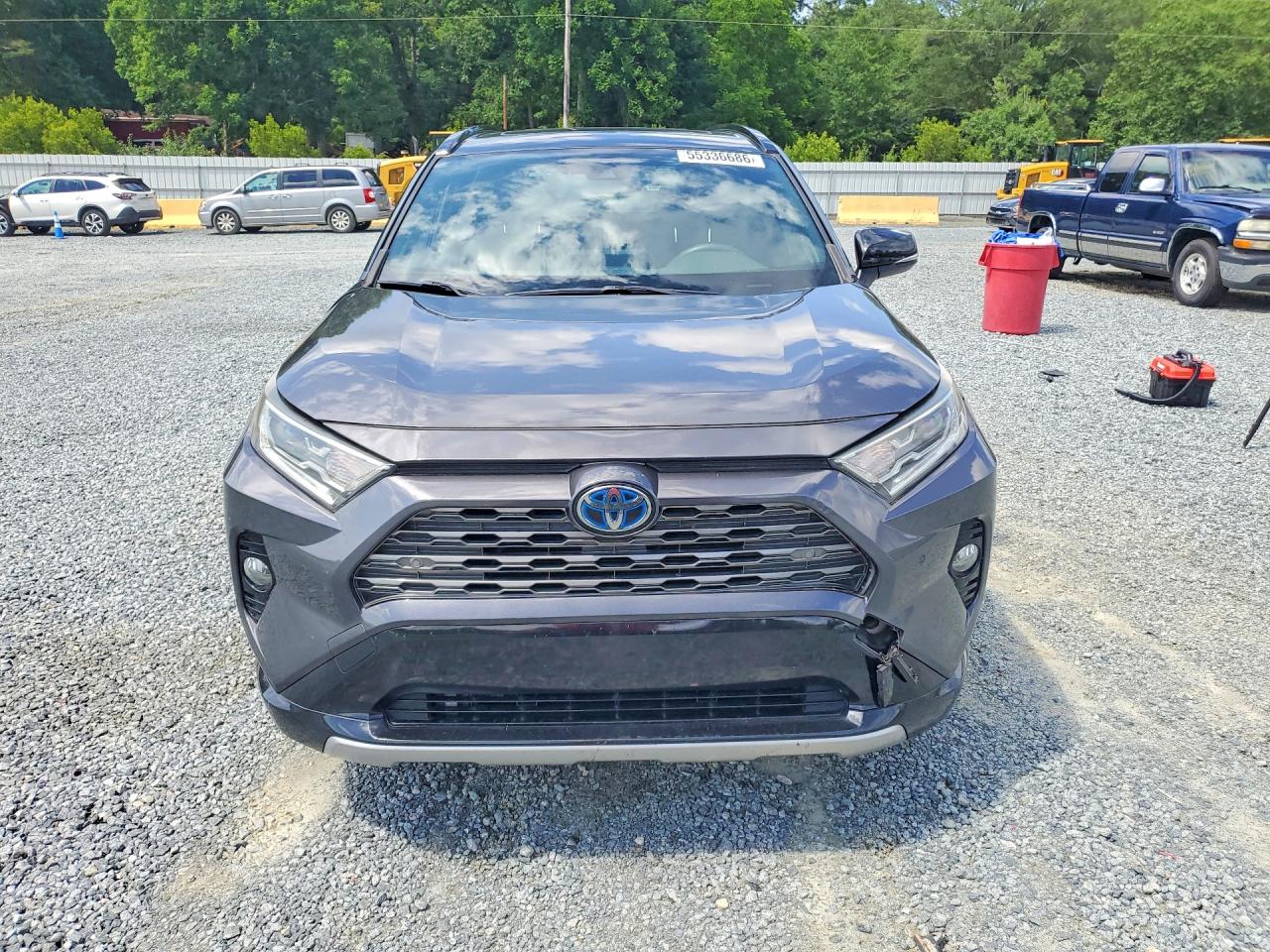 2019 Toyota Rav4 Xse Gray vin: JTMEWRFVXKJ005750